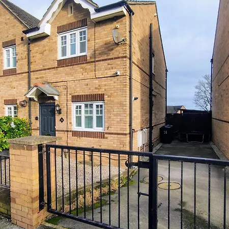 High Rigg House Bradford - Luxury Accomodation With Private Parking Idle Exterior photo
